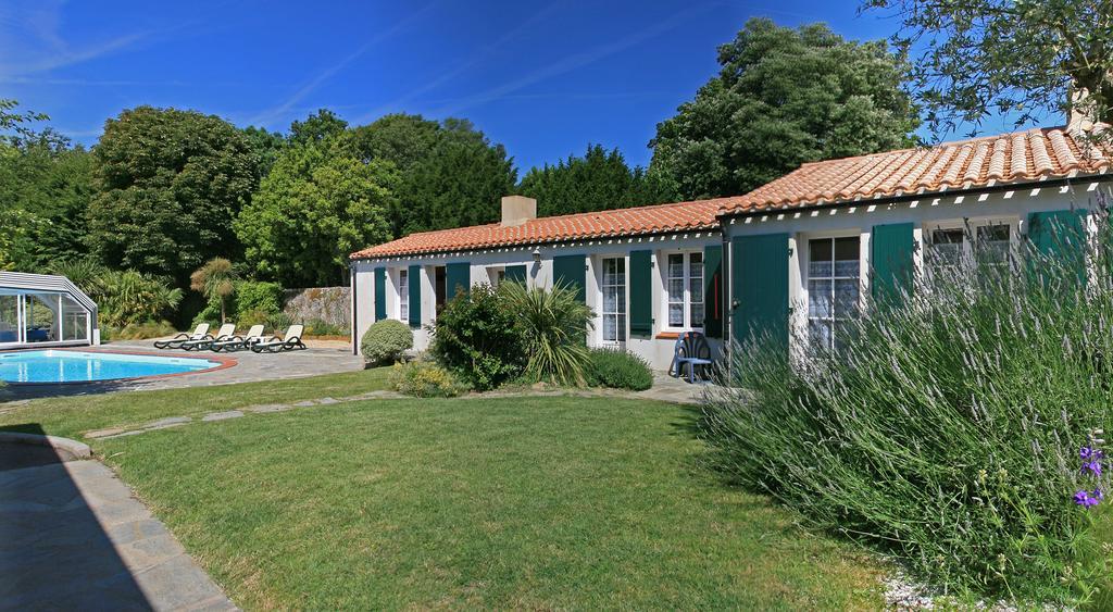 فندق Domaine Le Martinet, The Originals Relais Bouin  المظهر الخارجي الصورة