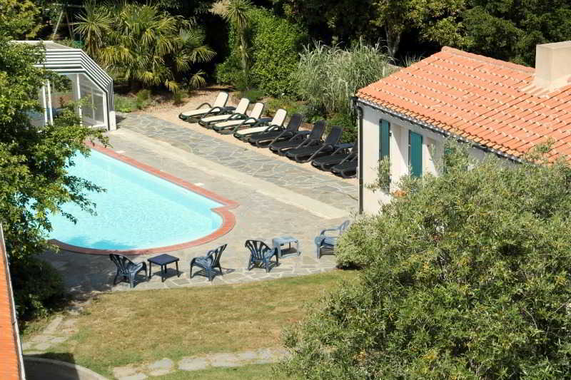 فندق Domaine Le Martinet, The Originals Relais Bouin  المظهر الخارجي الصورة